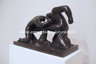 China Esculptura de mármore de homens lutadores, esculturas de exposição, fornecedor de esculturas de pedra da China fornecedor