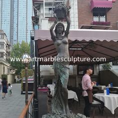 China Escultura de bronze de menina graciosa e bonita para jardim ao ar livre, estátuas de bronze personalizadas, fornecedor de esculturas da China fornecedor