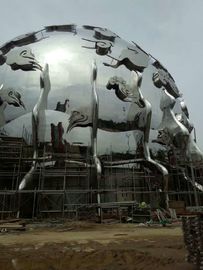 Escultura de aço inoxidável com acabamento de espelho fornecedor