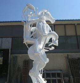 Pintura branca Esculturas de bronze abstratas, cavalo de bronze com estátuas de figuras, fornecedor de esculturas da China fornecedor