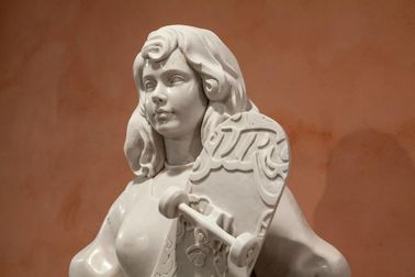 Exposição de arte interna esculturas de mármore bela garota estátua de pedra, fornecedor de entalhes em pedra fornecedor