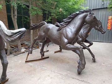 Esculturas de cavalo de bronze de jardim, estátuas de cavalo de latão, estátuas de animais de bronze fundido, fornecedor de esculturas da China fornecedor