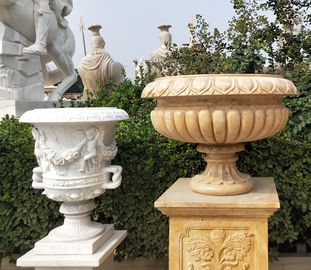 Escultura de vaso de flores esculpida em pedra de mármore para exterior, fornecedor de estátuas de jardim em pedra fornecedor