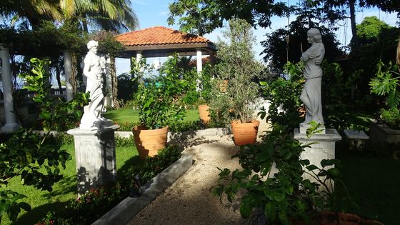 Estátuas de mármore branco de pedra de jardim italiano, esculturas de pedra de parque de mármore branco, fornecedor de esculturas de entalhe em pedra da China fornecedor